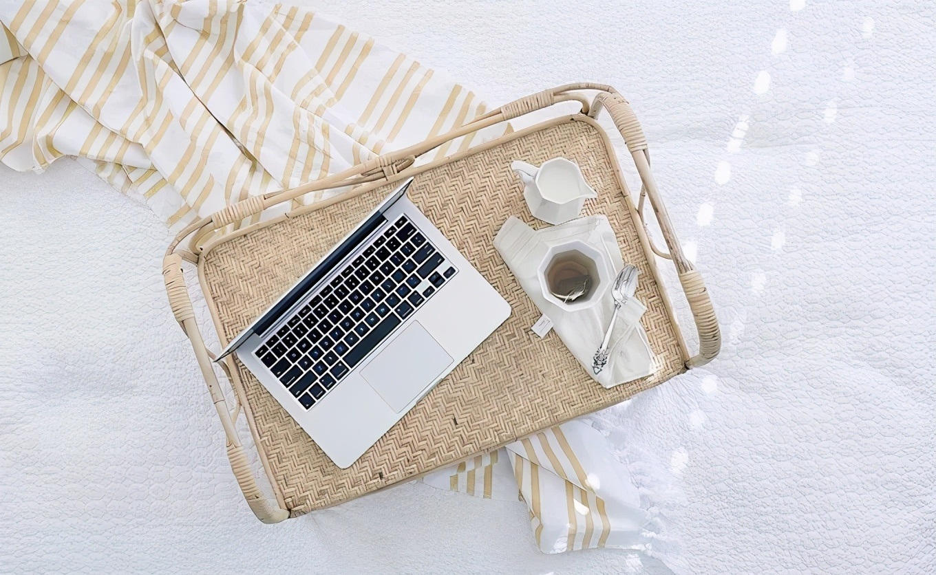 自营 GMV 同比提升 255%，小程序凭什么天天爆单？