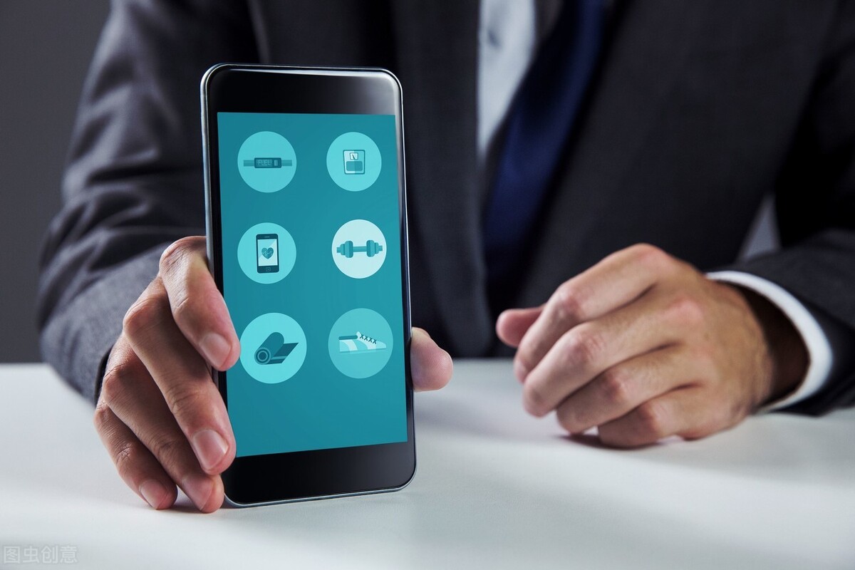 开发一个微信小程序,价格几百和几万的差距是什么?